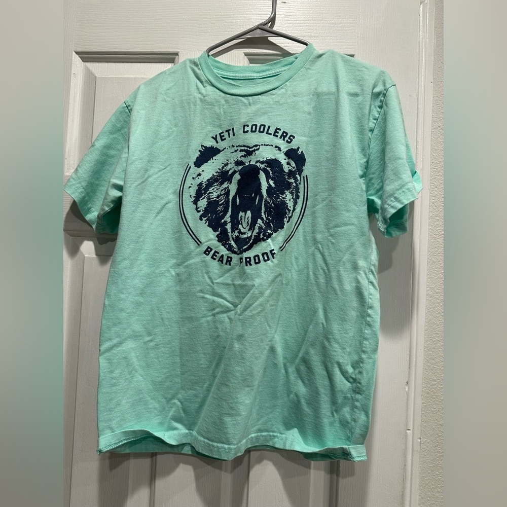 YETI Mint Green T-Shirt 5/$20